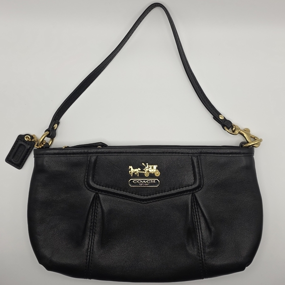 Coach Handbags - Coach Black Leather Pleated Wristlet Red Liner